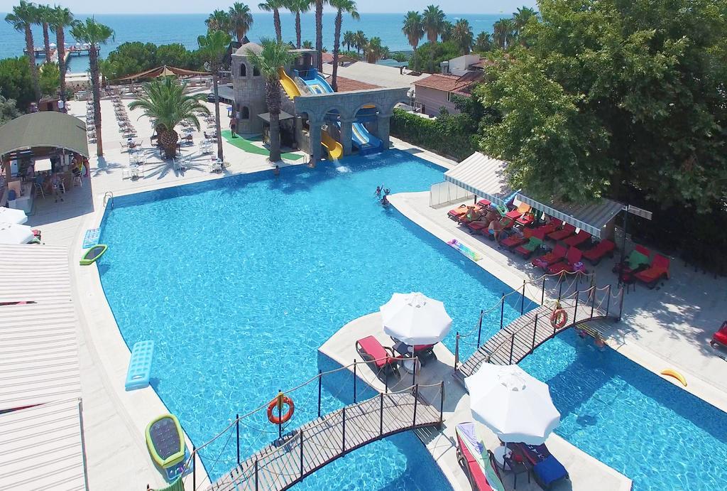 Thalia Beach Resort Hotel Kumkoy Eksteriør bilde